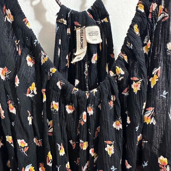 Billabong floral romper - Picture 2 of 3